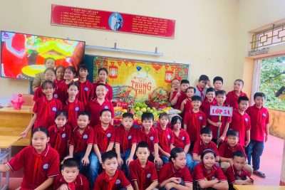 TẾT TRUNG THU ẤM ÁP TẠI TRƯỜNG TIỂU HỌC THỤY LÔI